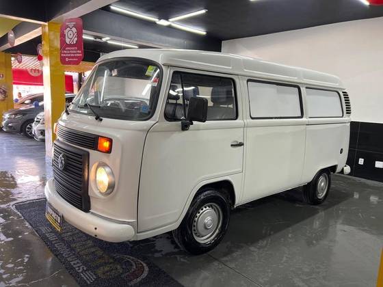 VOLKSWAGEN KOMBI 1.4 MI STD LOTAÇÃO 8V FLEX 3P MANUAL VOLKSWAGEN KOMBI 1.4 MI STD LOTAÇÃO 8V FLEX 3P MANUAL